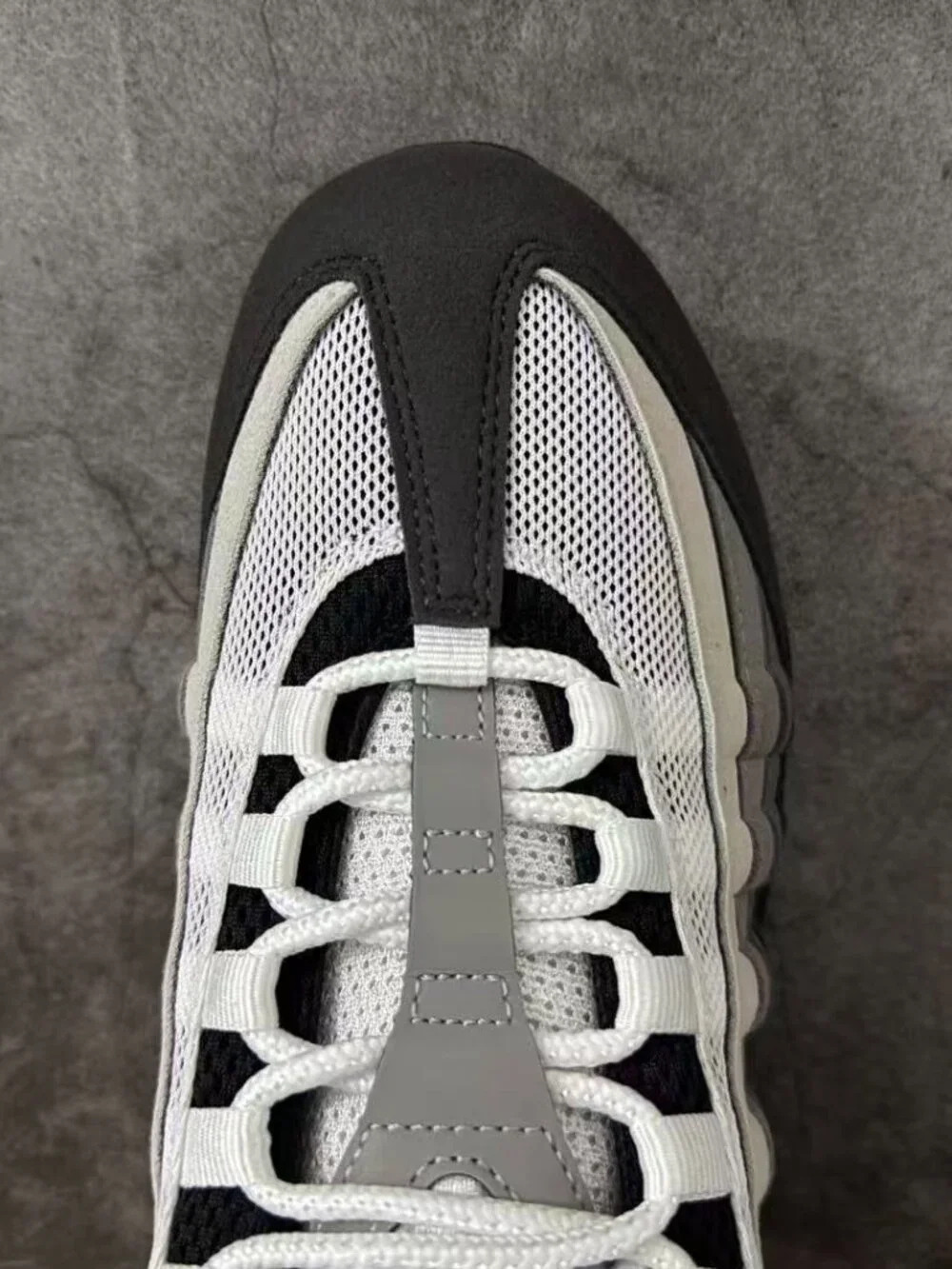 Air Cushion Running Sneakers Grey/Volt. Athletic sneakers featuring visible air